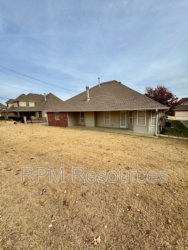 Building Photo - 11917 Wickford Pl