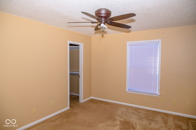 Building Photo - 10634 Cyrus Dr
