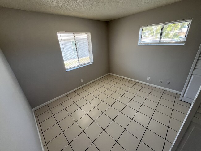 Building Photo - 3525 Avenue J