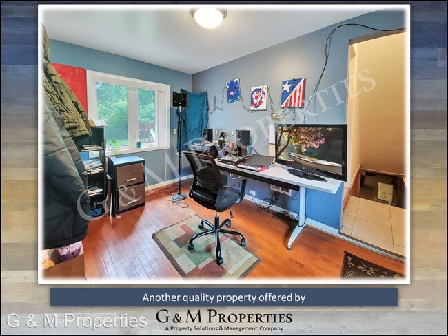 Building Photo - 3 br, 2 bath House - 1087 Westside Dr.
