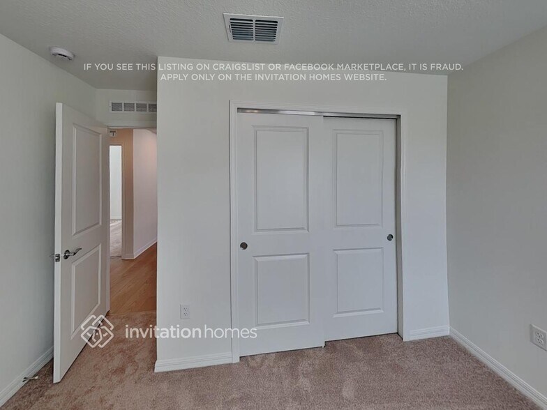 Building Photo - 16366 Grey Pne Dr