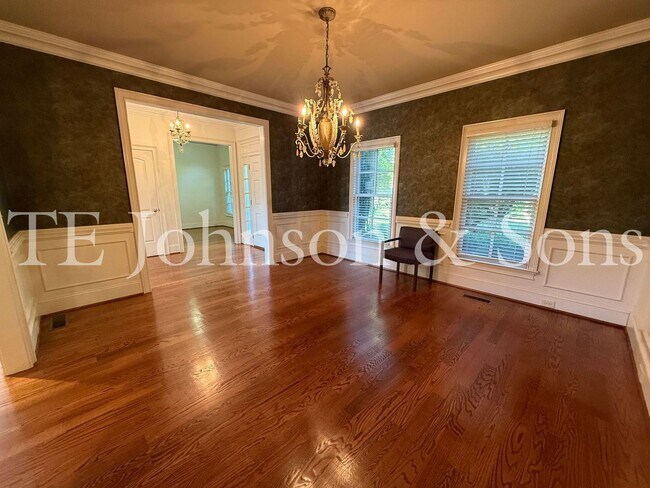 Building Photo - 5540 Brookberry Farm Rd