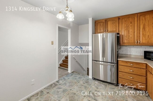 Building Photo - 1314 N Kingsley Dr