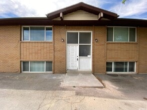 Building Photo - 3135 S 200 E