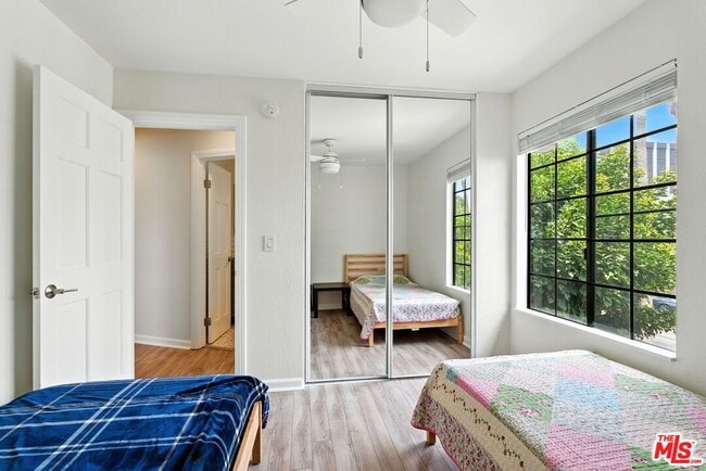 Building Photo - 1434 19th St