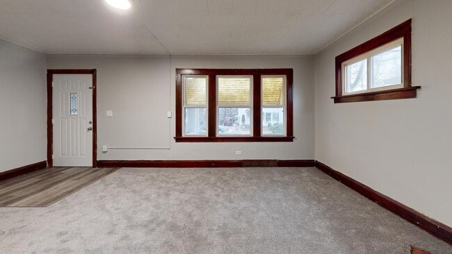 Building Photo - 3975 W.23rd