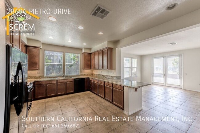 Building Photo - West Creek Townhome with 3 Bedrooms and Lo...
