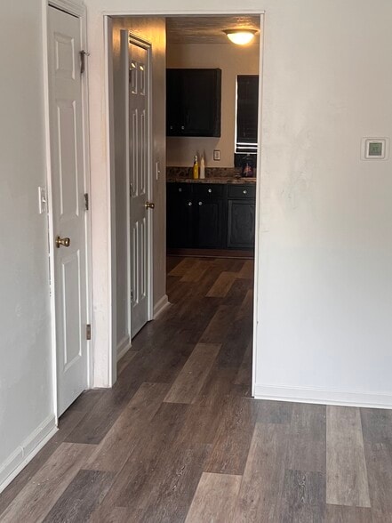 Building Photo - 5599 Windfall Ln