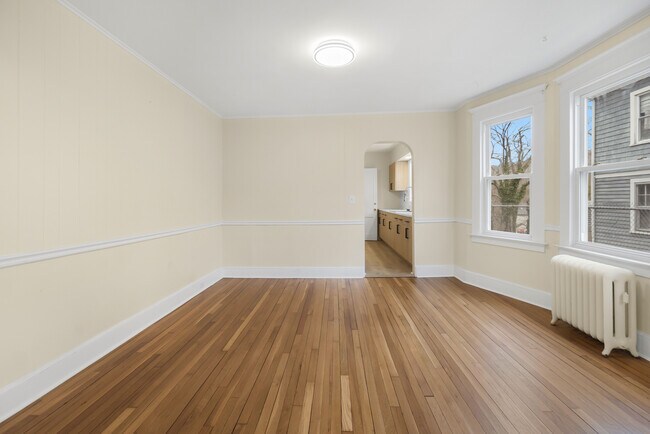 Building Photo - 55 Fairfield St