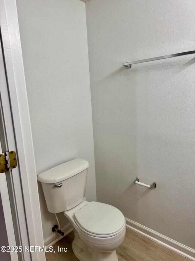Building Photo - 4815 Playpen Dr