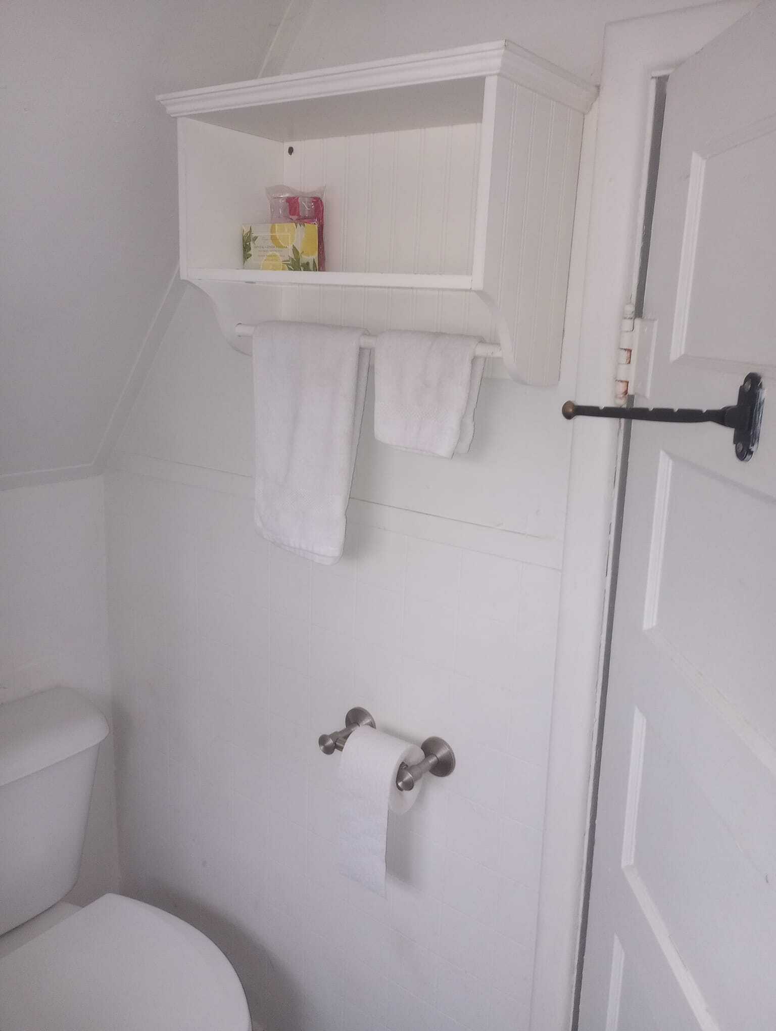 Building Photo - 805 N Leverett Ave