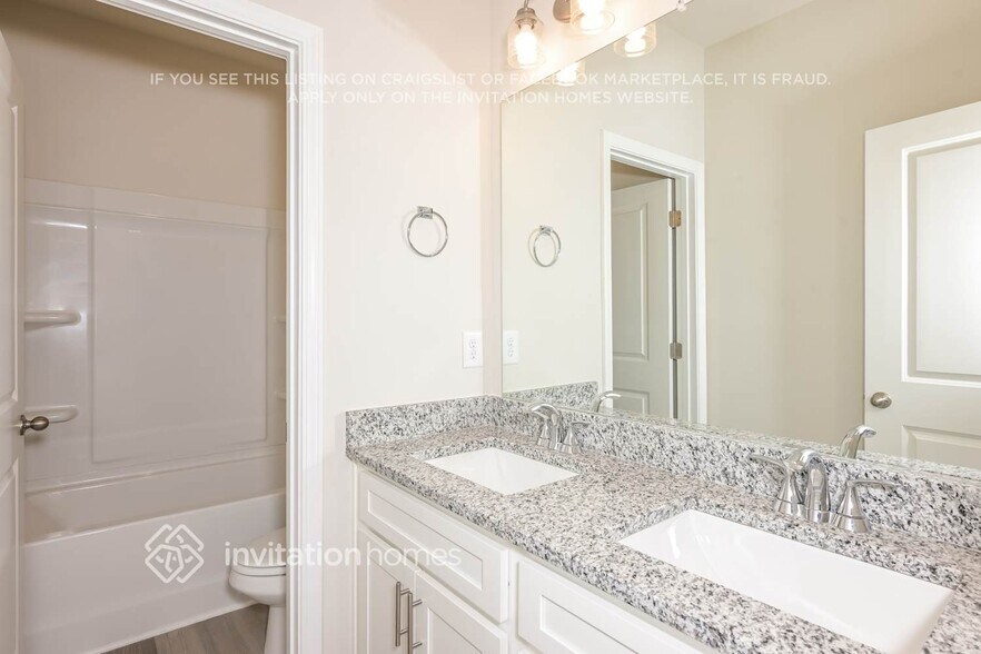 Building Photo - 77 Welcome Wy