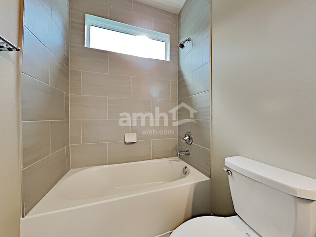 Building Photo - 285 Stone Arbor Lane