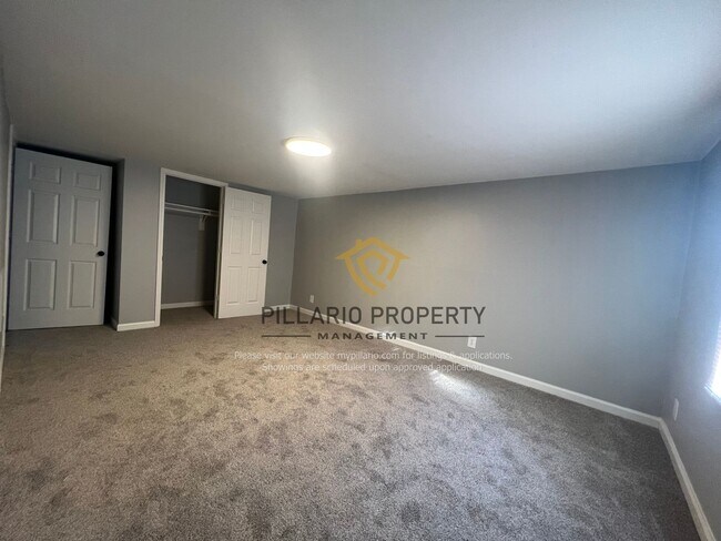Building Photo - 3701 N Leland Ave