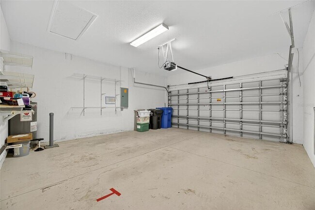 Building Photo - 5845 Sunset Falls Dr