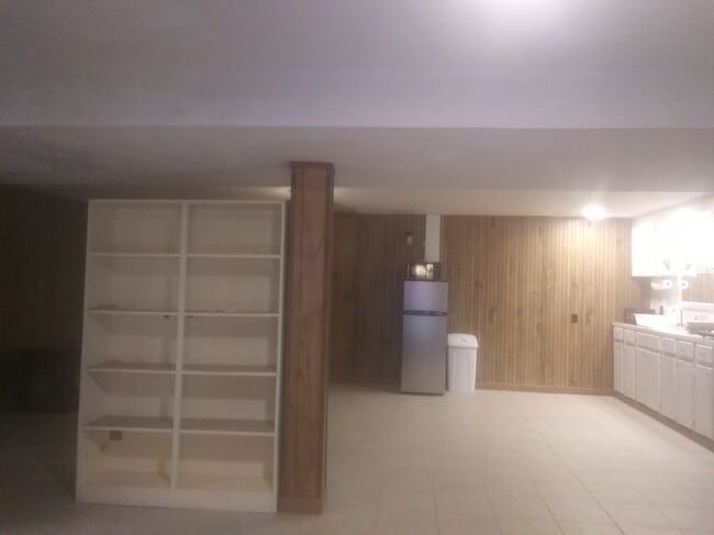 Building Photo - 42 Eriboll Ln