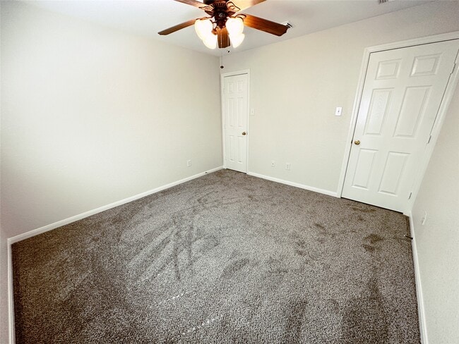 Building Photo - 10210 Canyon Rose Ln