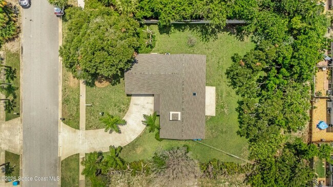 Building Photo - 317 Surf Dr
