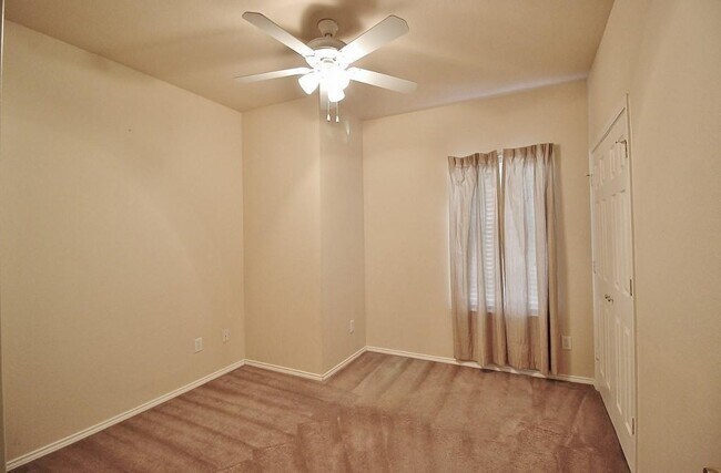 Building Photo - 5306 Bexar St