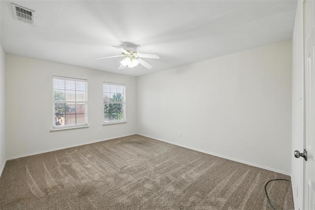 Building Photo - 5113 Raymond Dr