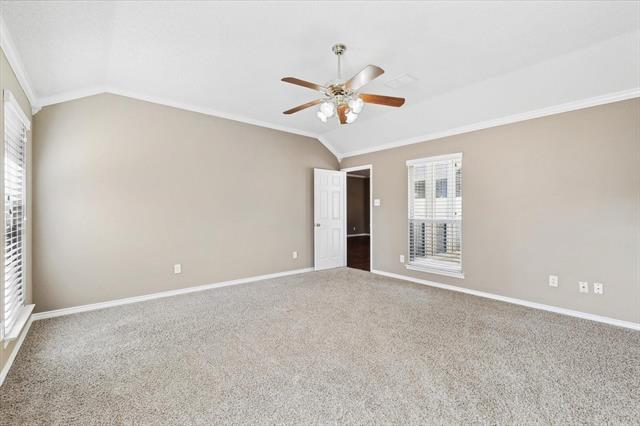 Building Photo - 4812 Highlands Dr