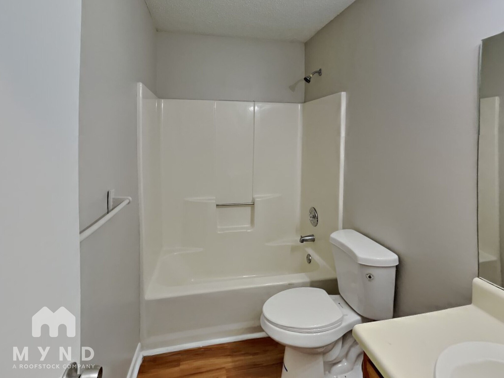 Building Photo - 1380 Paddocks Way