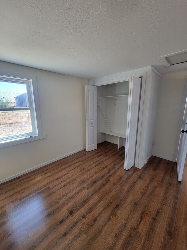 Building Photo - 1 bedroom 1 bath