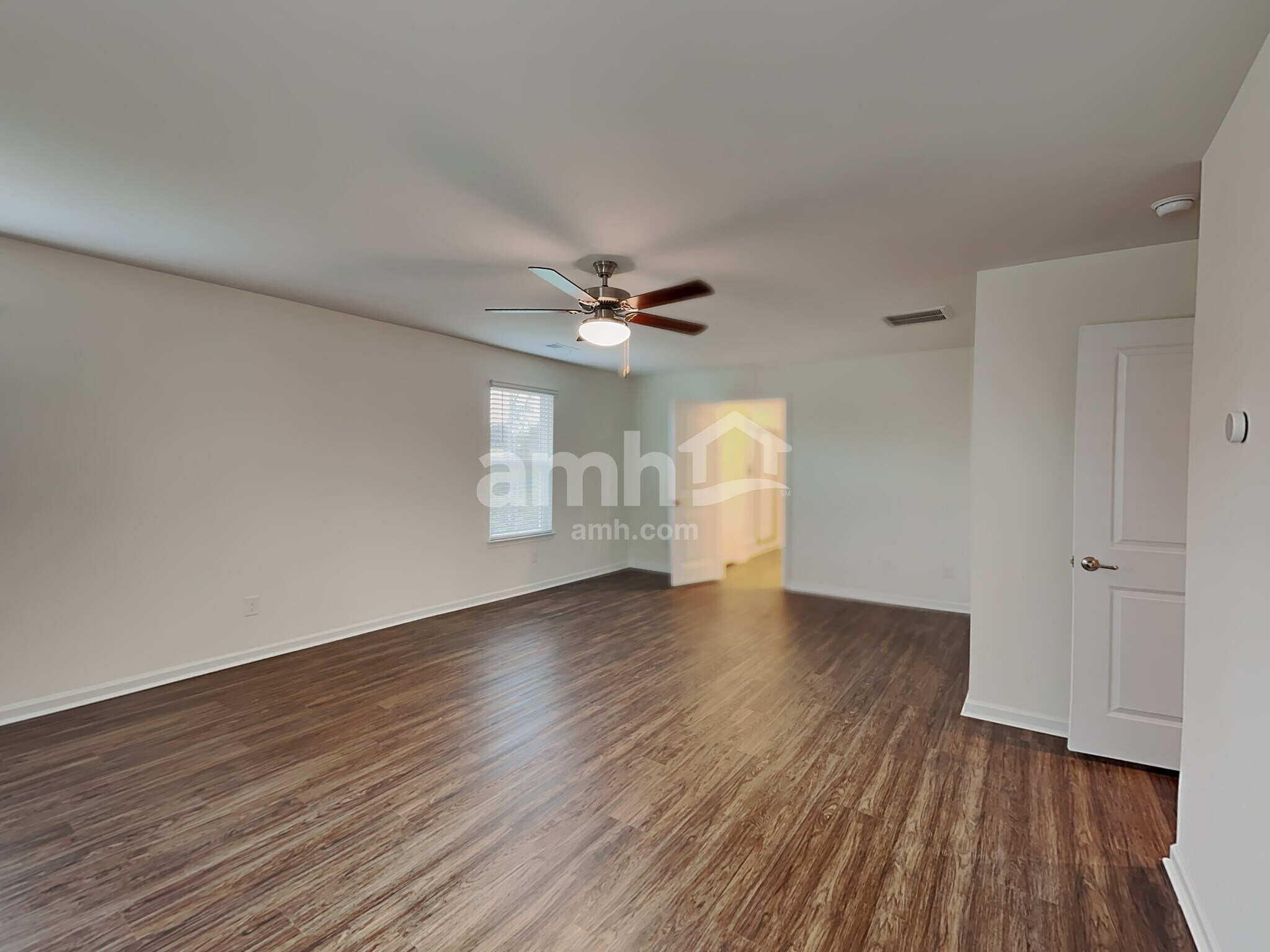 Building Photo - 661 Hamilton Park Dr
