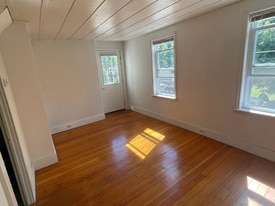 Building Photo - 45 Reservoir Rd