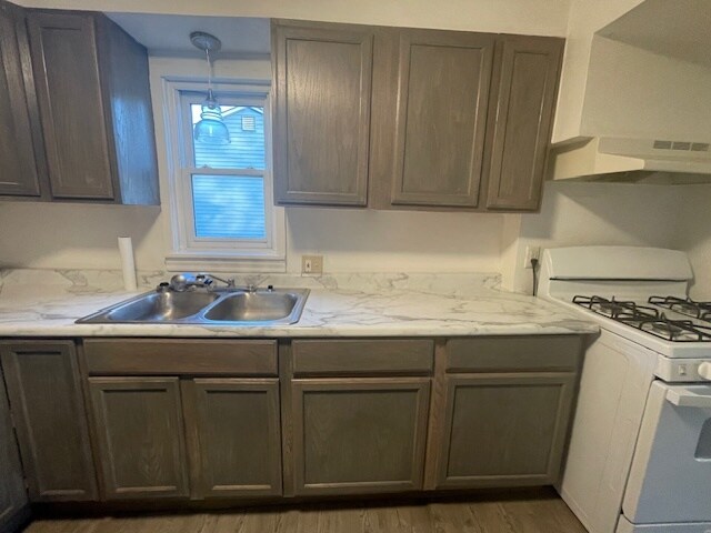 Building Photo - 52724 Ida St