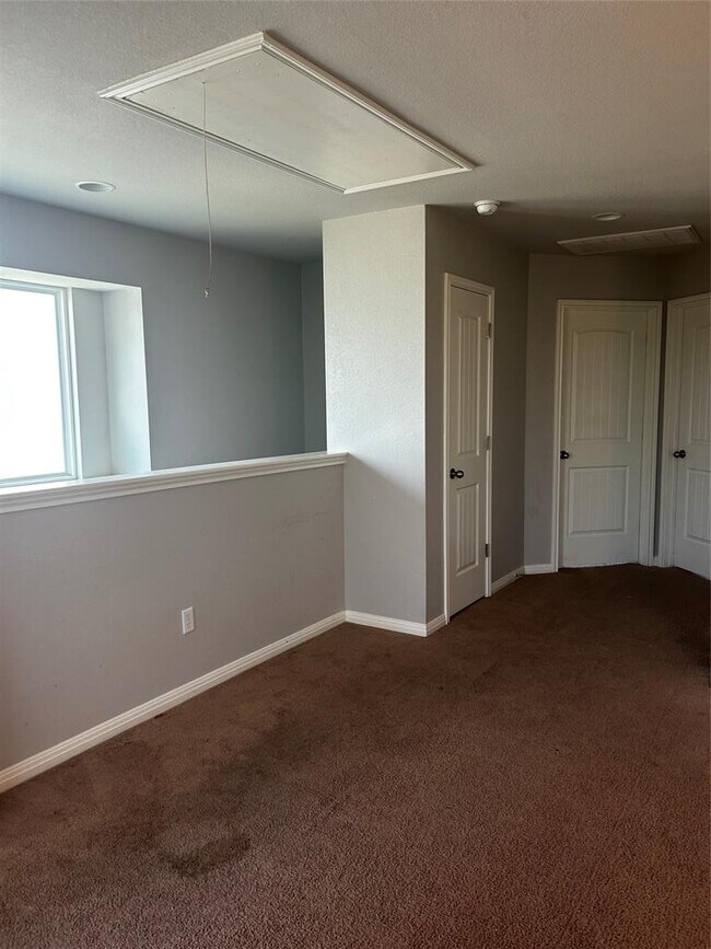 Building Photo - 150 Gambel Oak Way