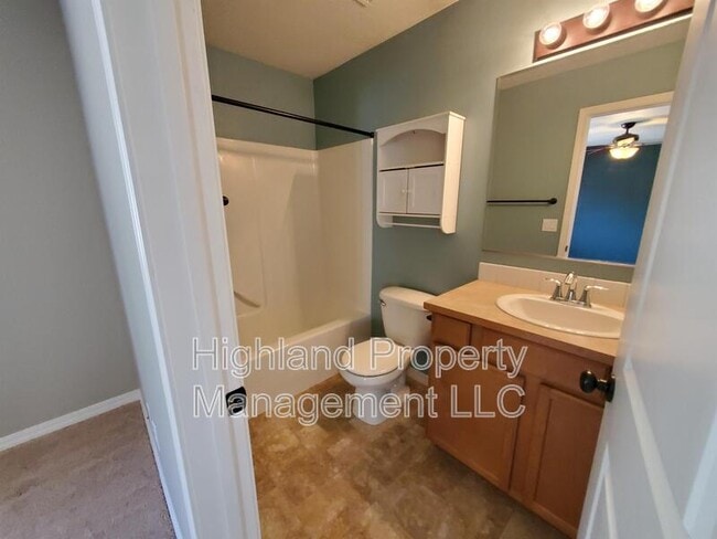 Building Photo - 1425 Lost Trail Dr