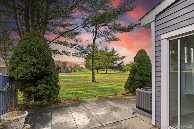 Building Photo - 763 Spring Lake Dr