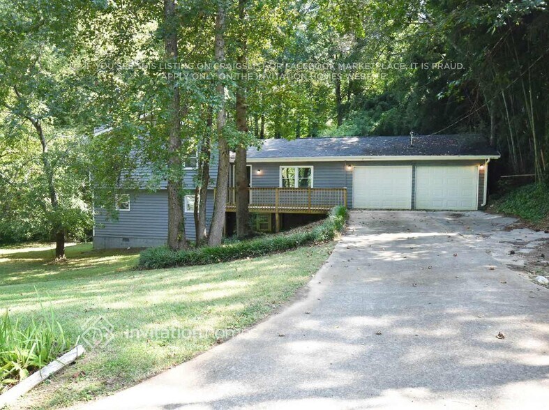 Primary Photo - 2984 Sawgrass Trail SW