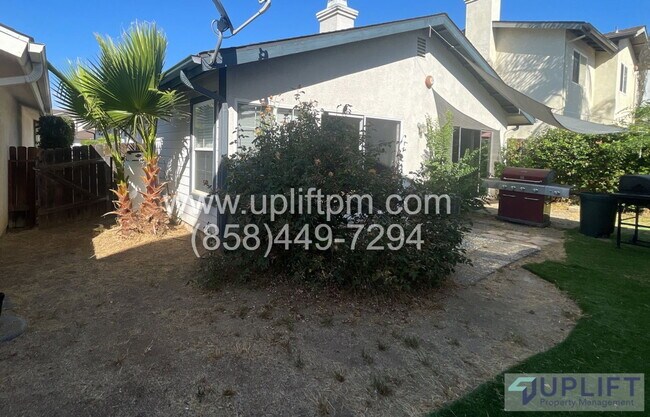 Building Photo - 819 Mimosa Creek Ln