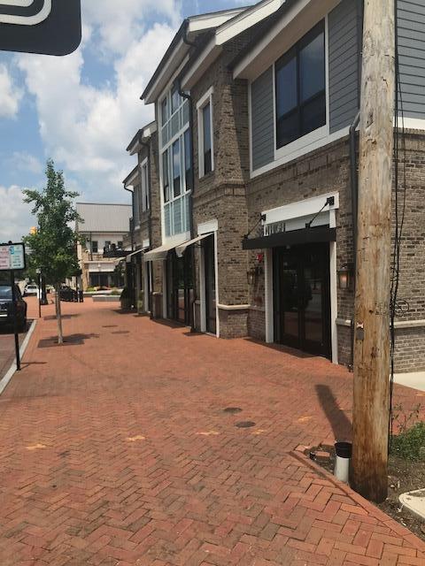 Building Photo - 339 Clover Ln