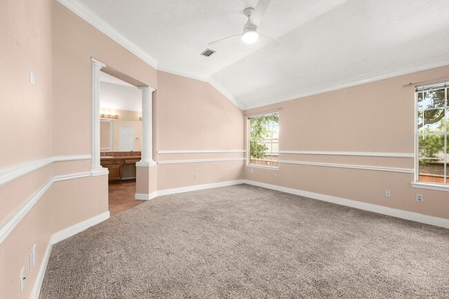 Building Photo - 16303 Lakestone Dr