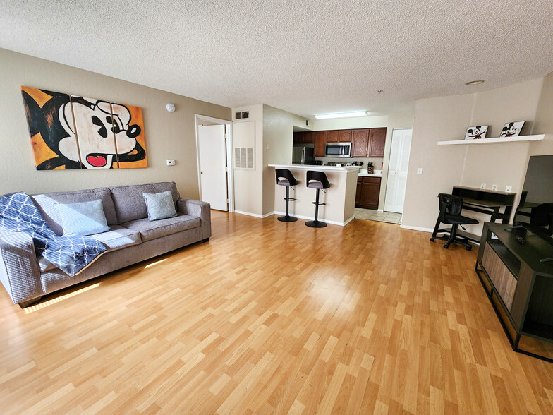 Primary Photo - 2216 Grand Cayman Ct