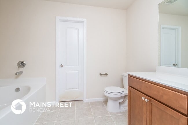 Building Photo - 3309 Marichal Dr