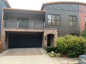 Building Photo - Urban Lofts Unit Available for Pre-Lease!