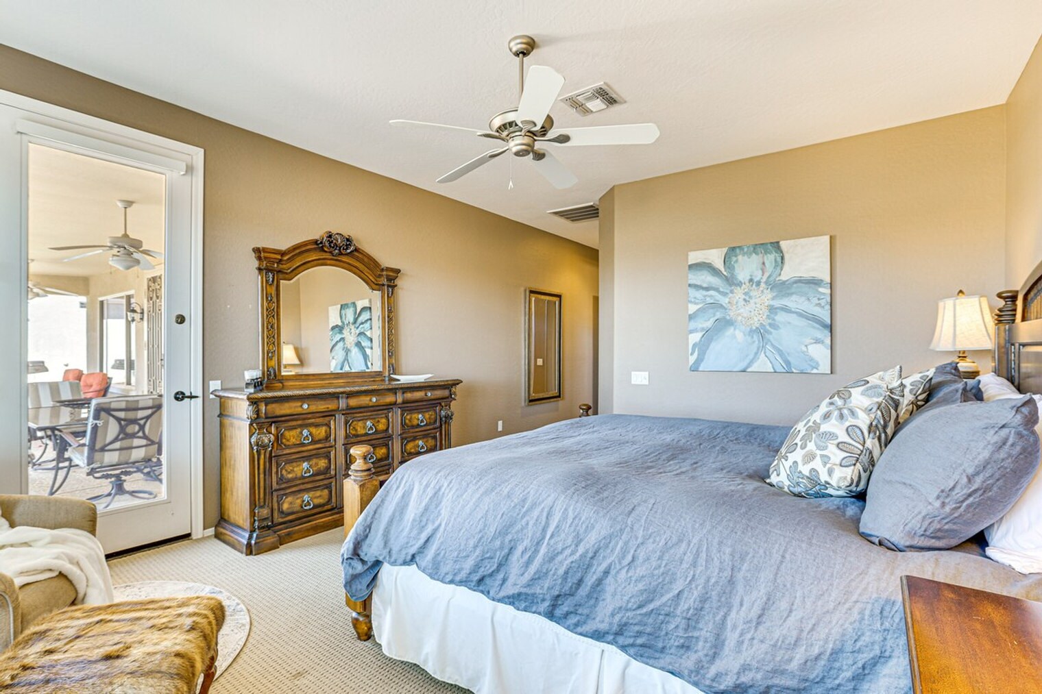 Building Photo - 22410 N Arrellaga Dr