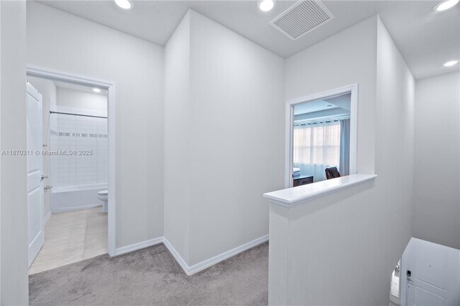 Building Photo - 5180 Eucalyptus Dr