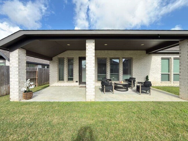 Building Photo - 7510 Spiceberry Ldg Ct