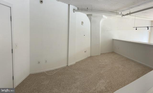 Building Photo - 2200 Arch St