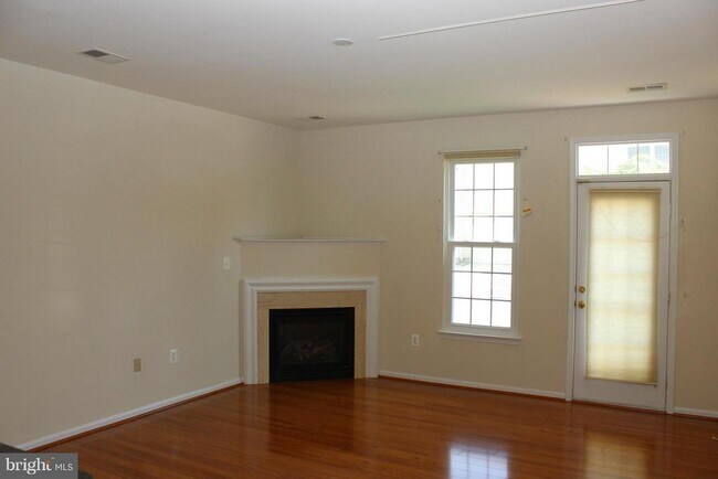 Building Photo - 20965 Kittanning Ln