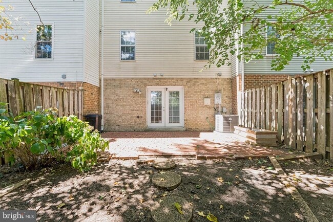 Building Photo - 3116 Valentino Ct