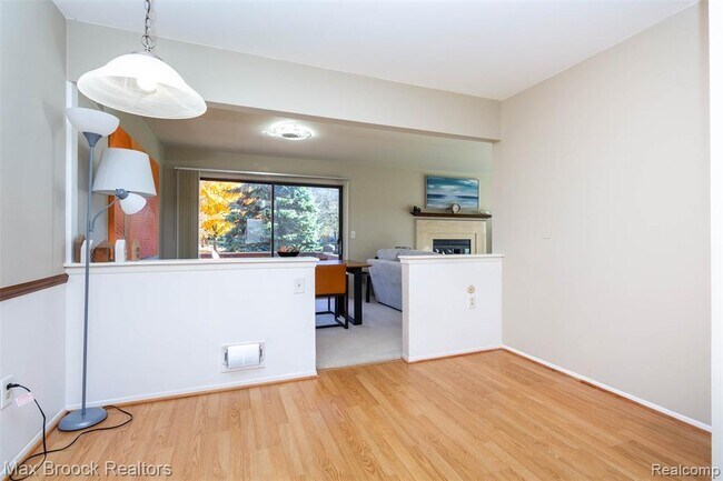 Building Photo - 1860 Christy Ct