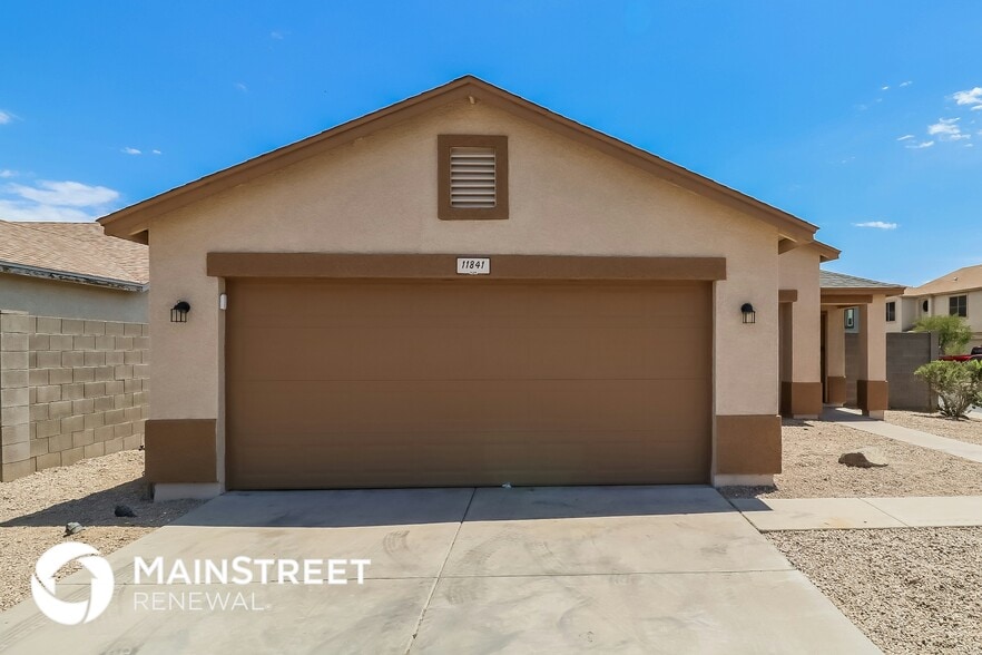 Primary Photo - 11841 W Corrine Dr