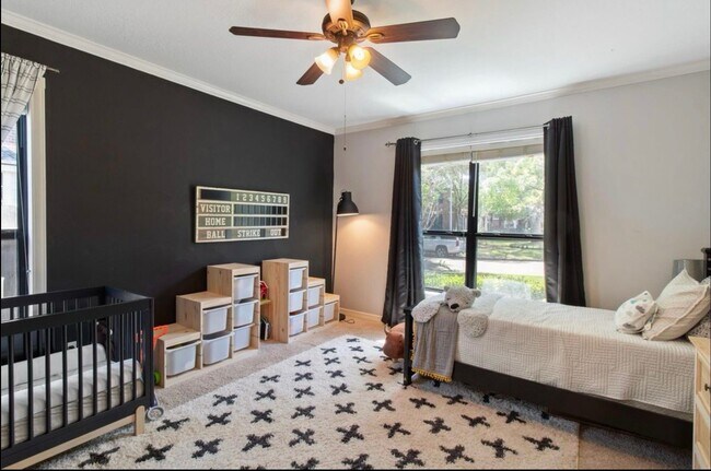 Building Photo - 18234 Knotty Green Dr