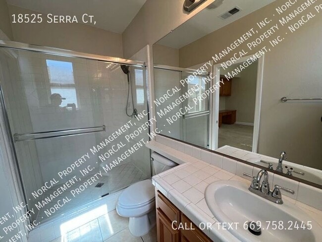 Building Photo - 18525 Serra Ct